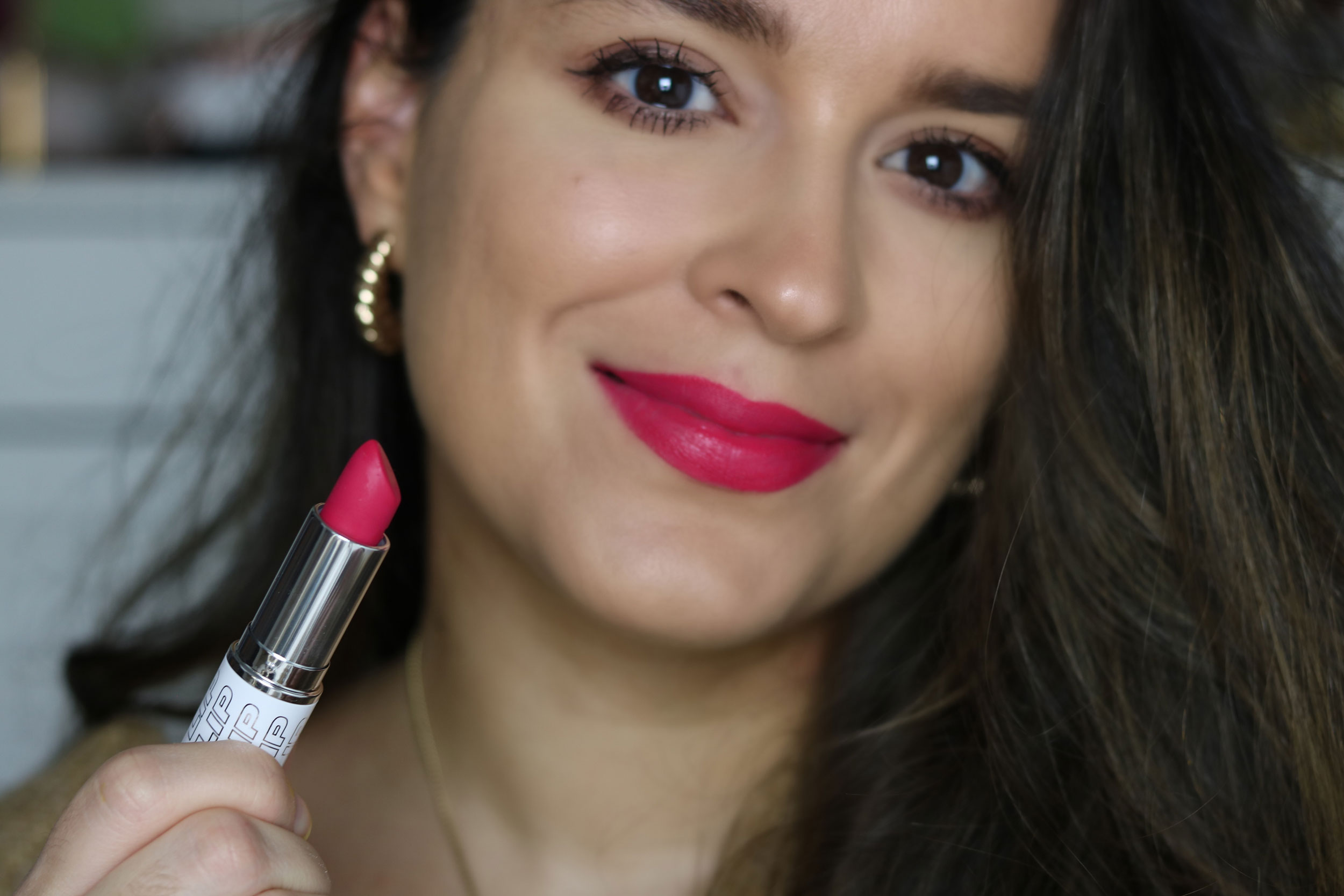 By BEAUTYBAY lipstick in Scrunchi swatch en review