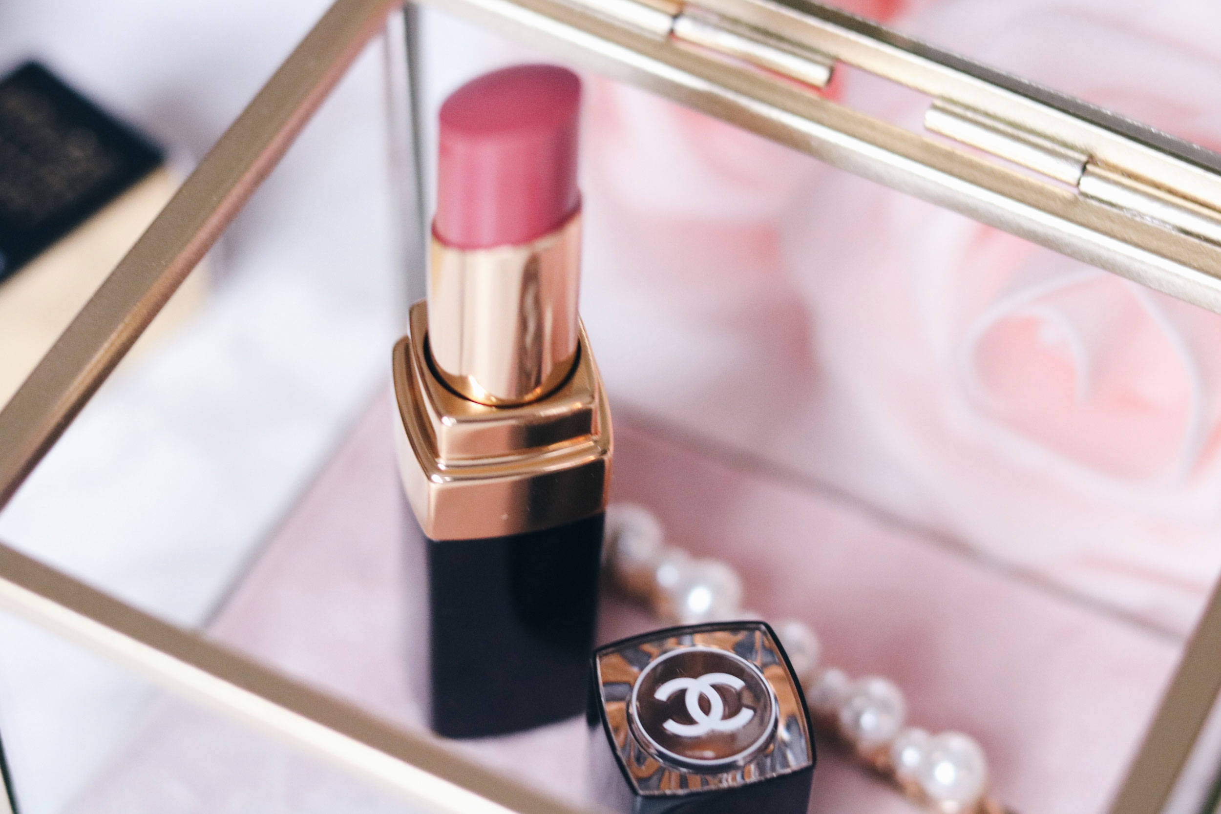 Top 3 beste Chanel Lipproducten & Swatches : chanel rouge coco flash swatches
