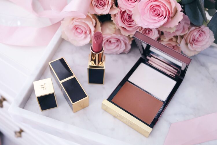 Review en swatches van Tom Ford Shade and Illuminate bronzer in intensity 1