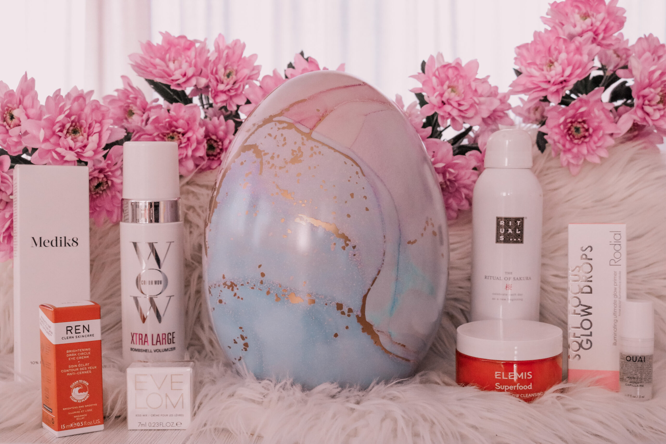 LOOKFANTASTIC beauty egg 2022 + kortingscode