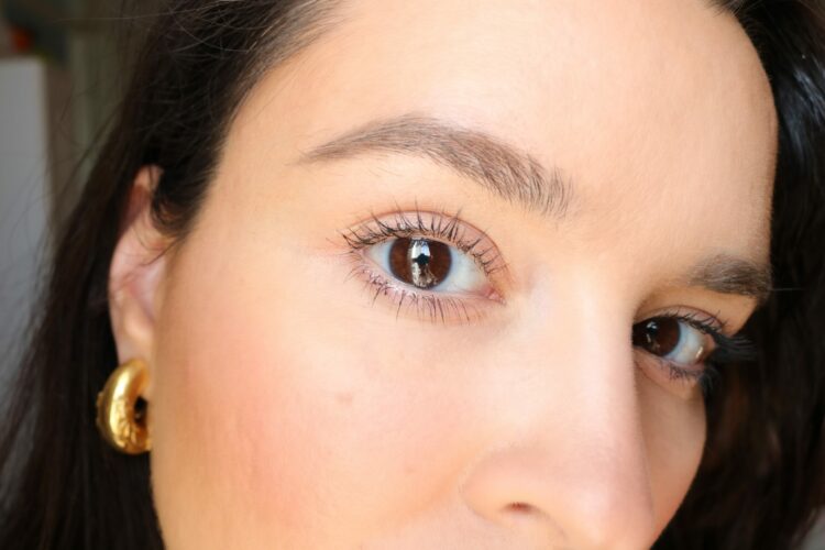 Revitalash Advanced wenkbrauwserum - eyelash serum - ervaring, review en foto's
