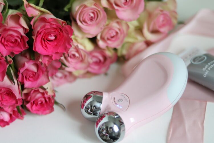 Review NuFace Mini Toning Device