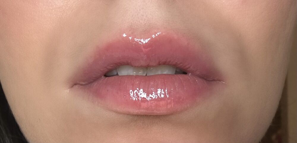 Fenty Beauty Gloss Bomb Heat Lip Plumper