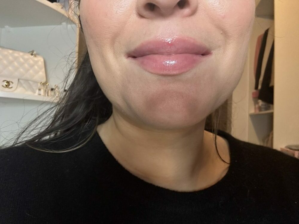 Fenty Beauty Gloss Bomb Heat swatches weartest en review