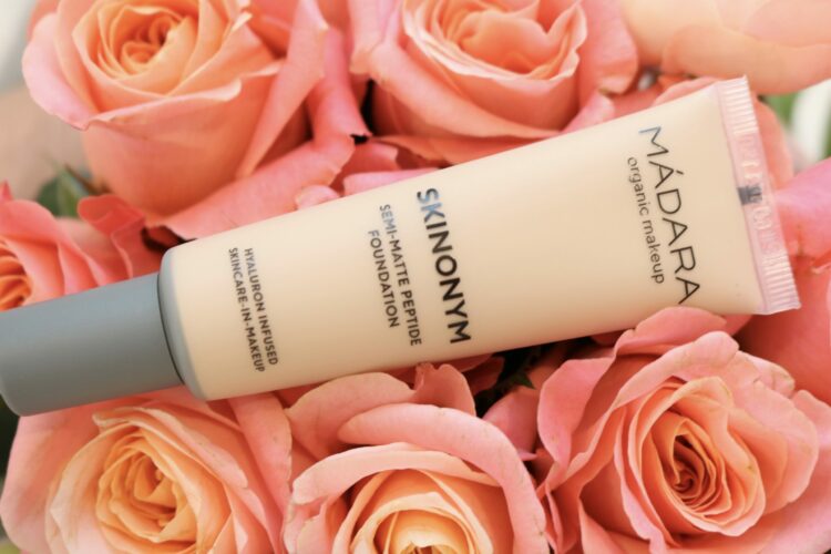 Madara Skinonym Semi-Matte Peptide Foundation review