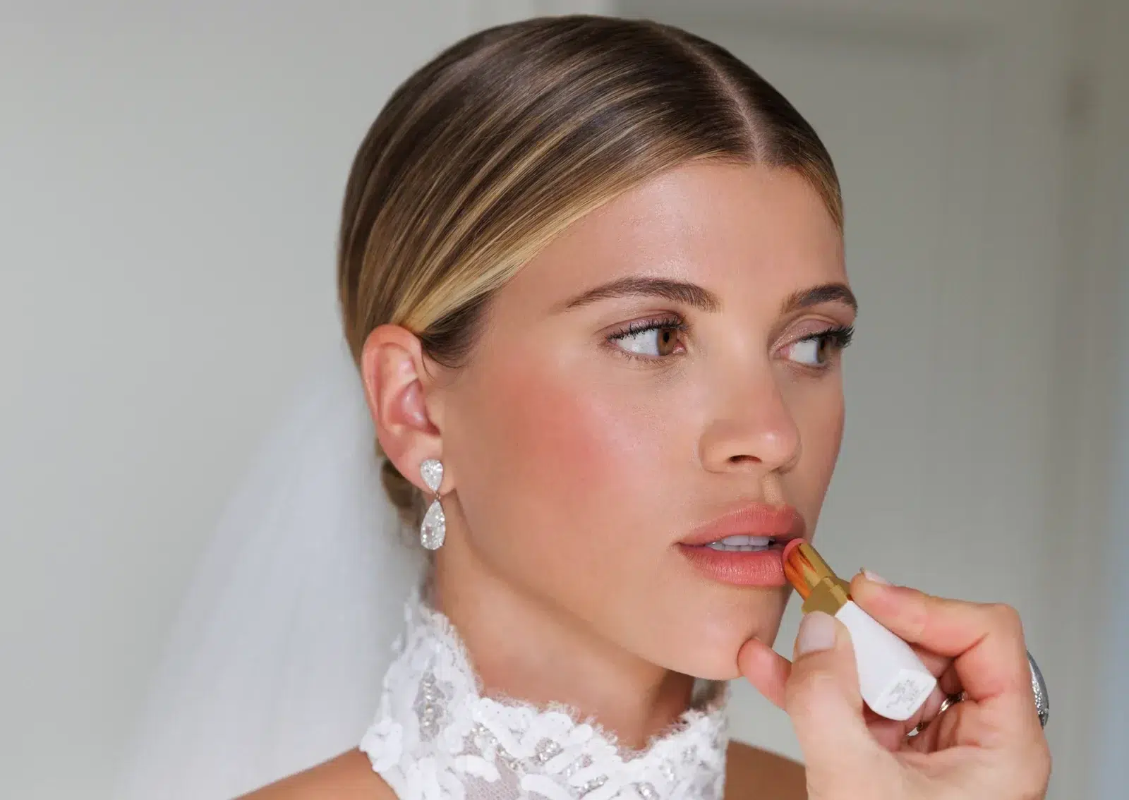 De Sofia Richie lippenbalsem van Chanel in 928 Pink Delight REVIEW