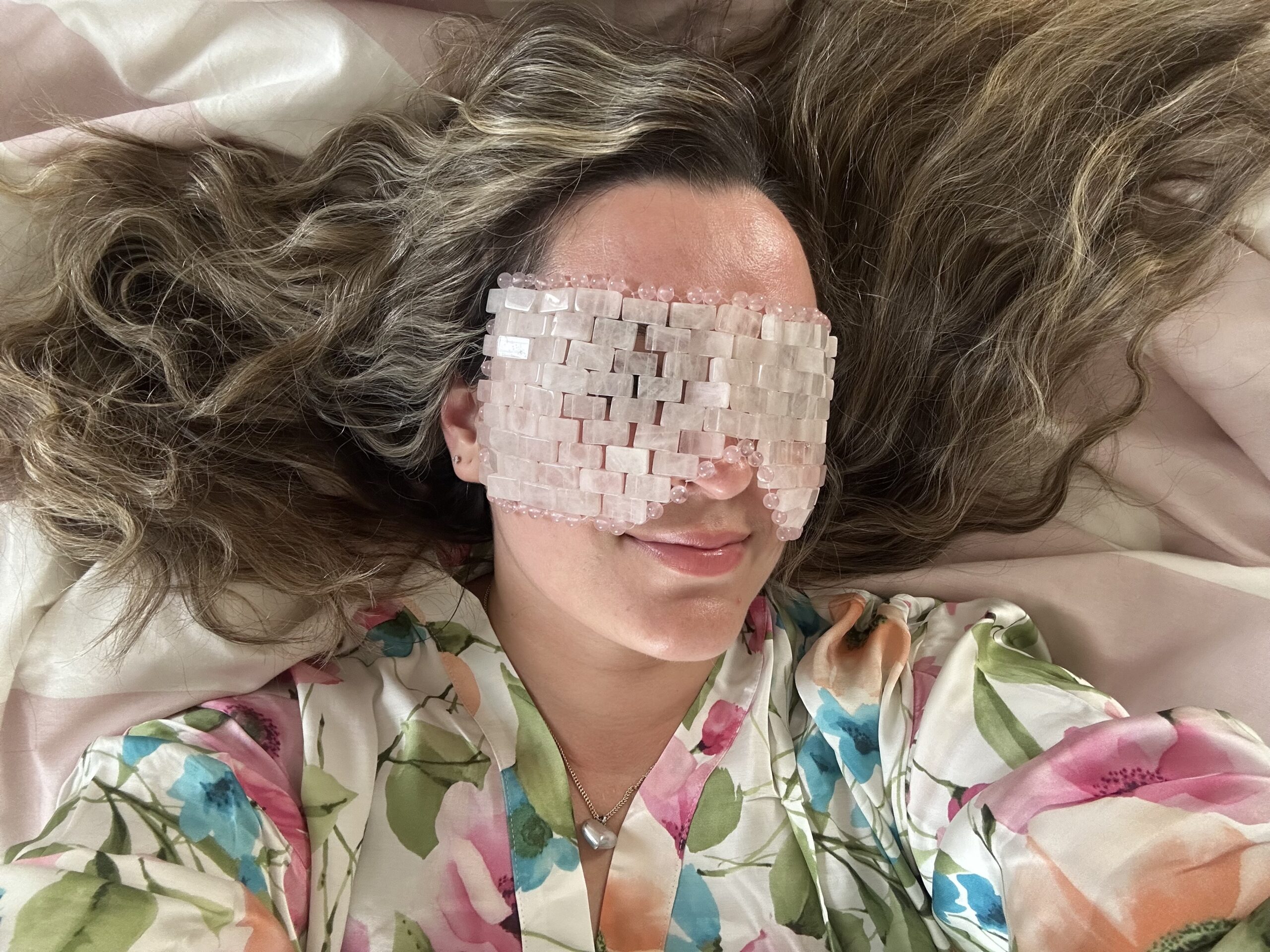 Pink Quartz Eye mask van Roll on Jade review